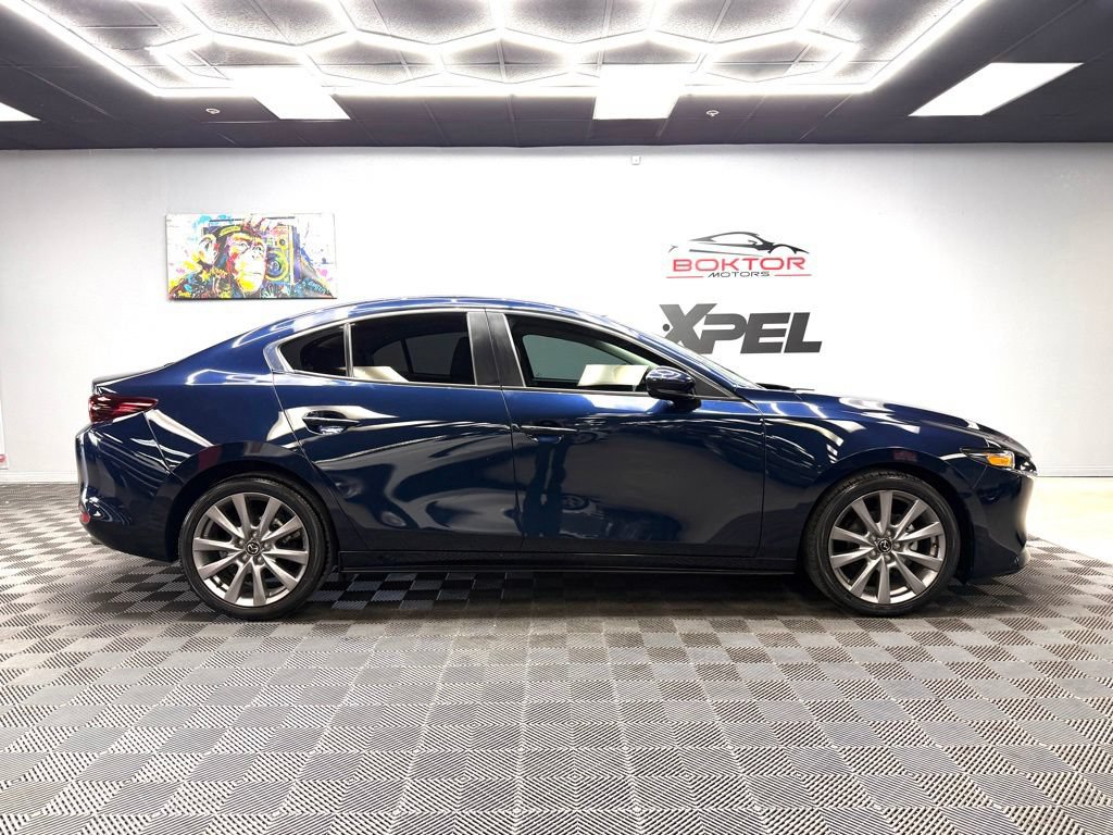 Used 2023 MAZDA MAZDA3 s FWD image 17