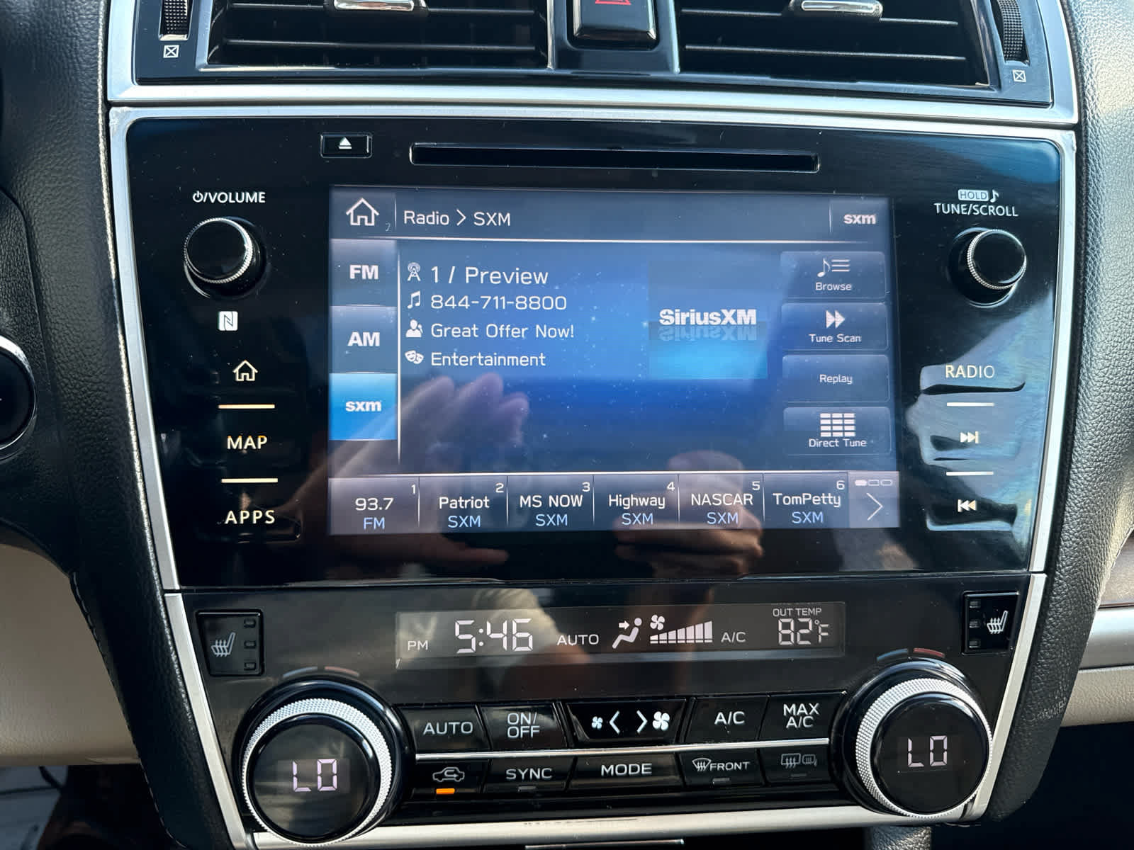 Used 2018 Subaru Outback 3.6R Limited AWD/4WD image 23