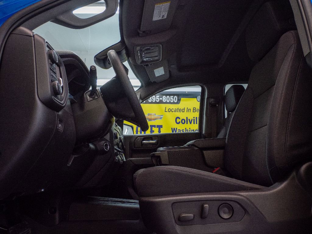 New 2025 Chevrolet Silverado 1500 Custom w/ LPO, Dark Essentials Package image 21