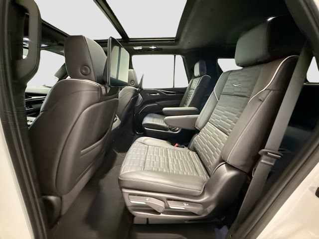Certified 2024 Cadillac Escalade V AWD/4WD image 22