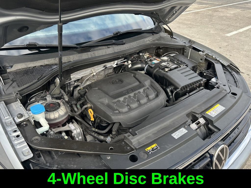 Used 2023 Volkswagen Tiguan SE R-Line image 19