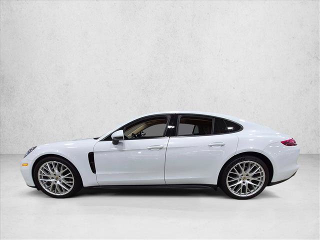 Used 2020 Porsche Panamera RWD image 9