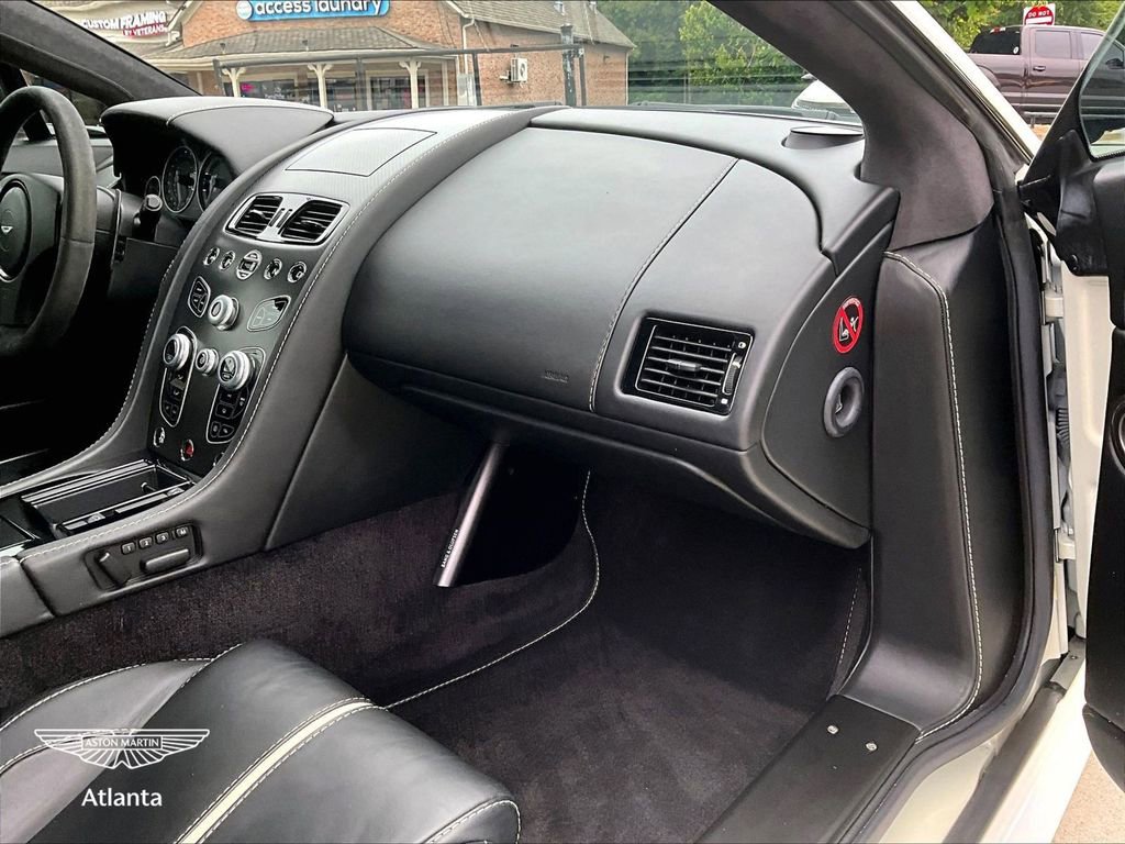 Used 2016 Aston Martin V12 Vantage S RWD image 14