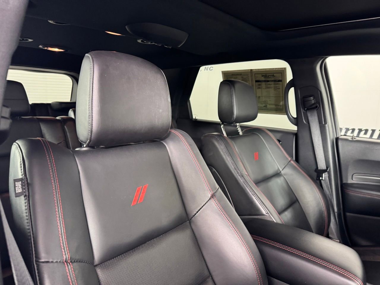 Used 2025 Dodge Durango GT image 33