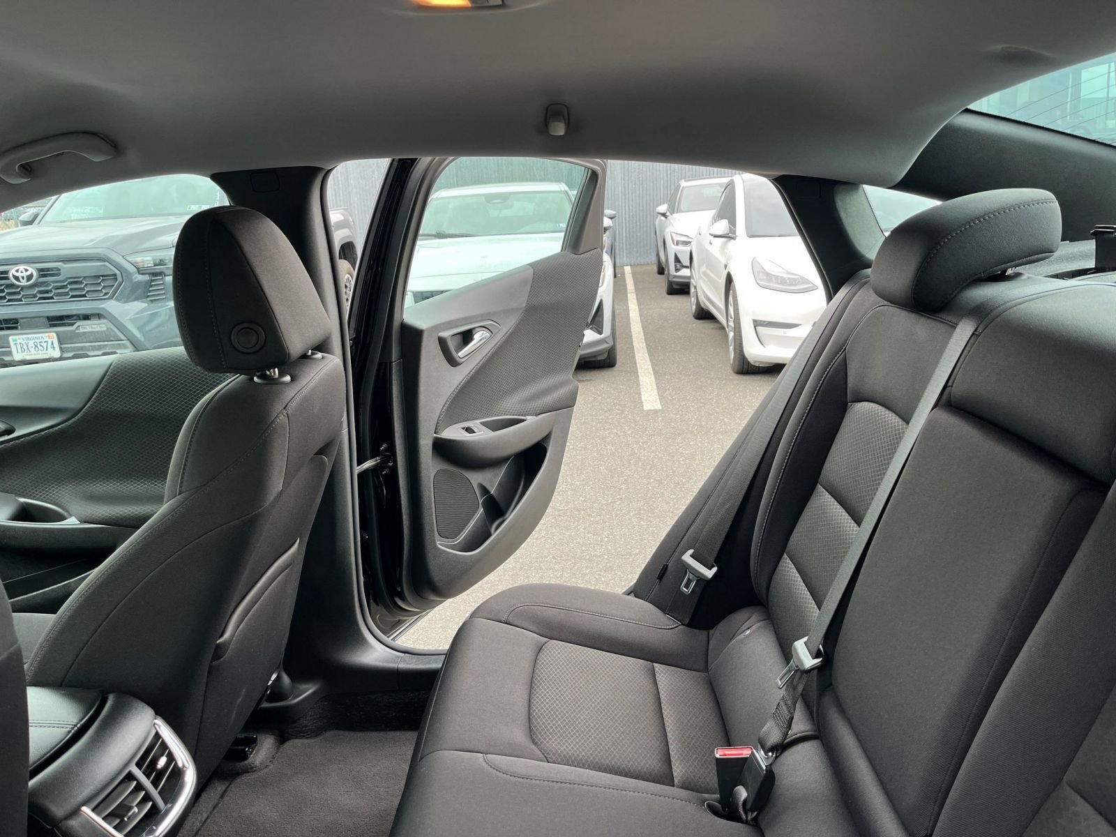 Used 2024 Chevrolet Malibu LT image 39