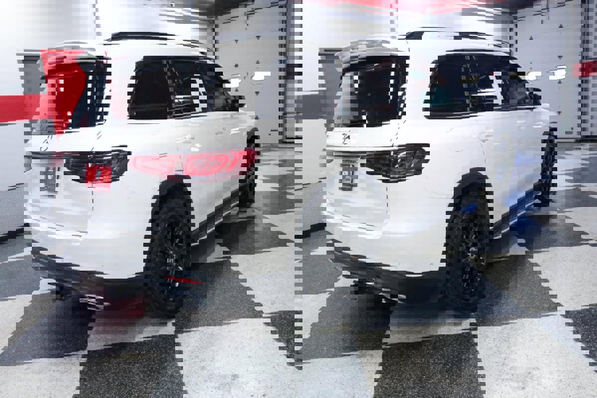 Used 2023 Mercedes-Benz GLS 450 4MATIC image 7