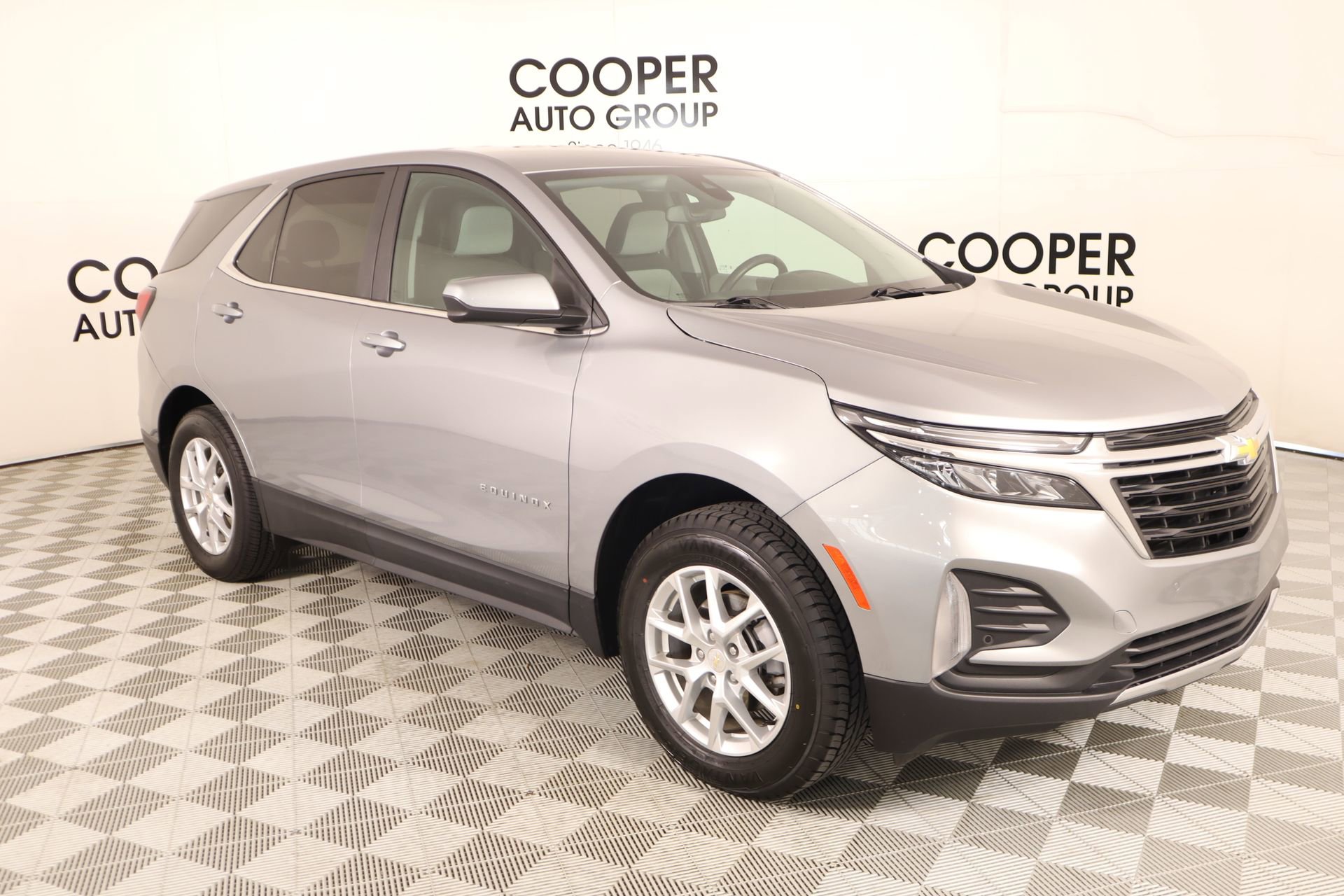Used 2024 Chevrolet Equinox LT