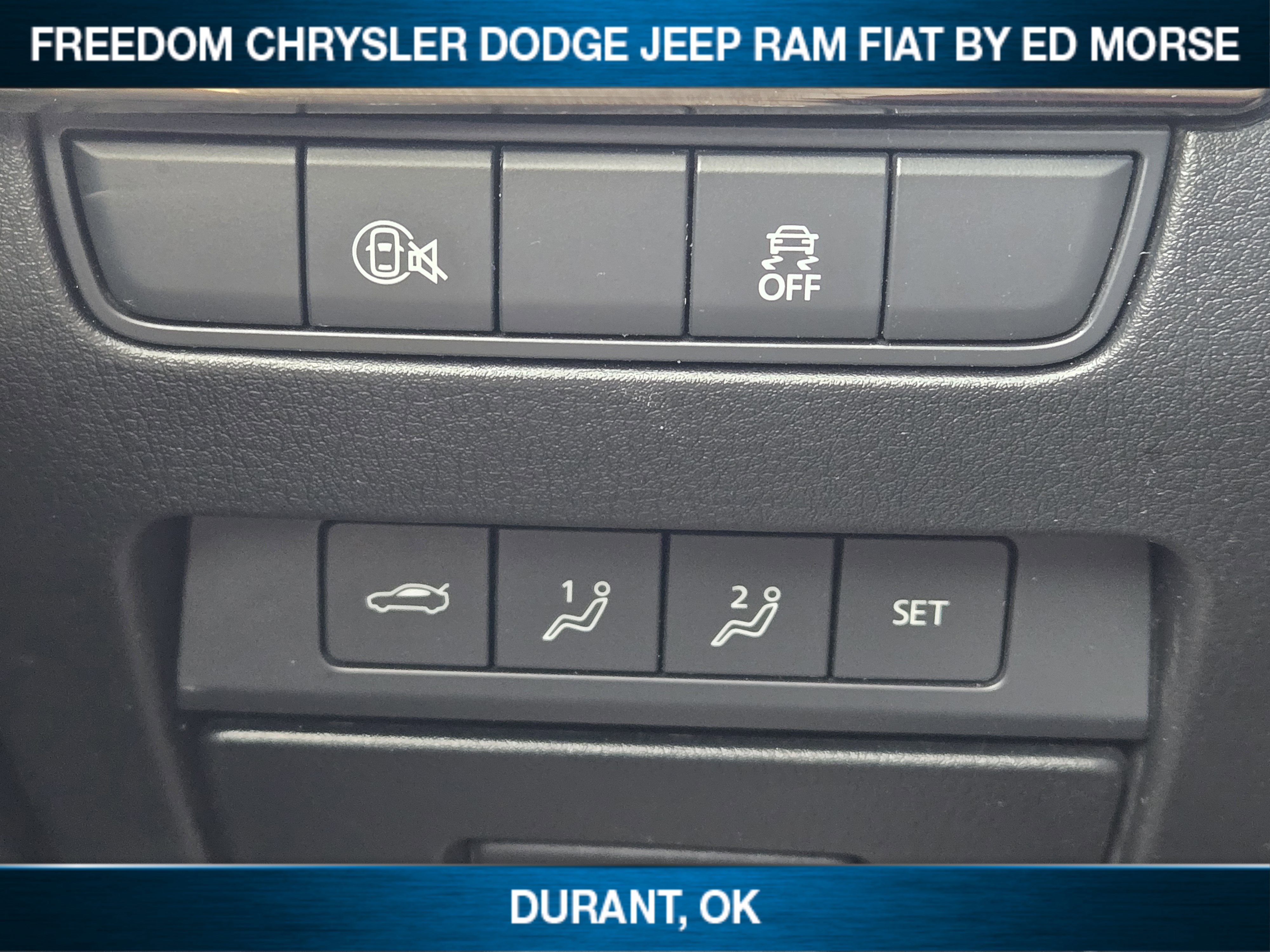 Used 2024 MAZDA MAZDA3 s image 17