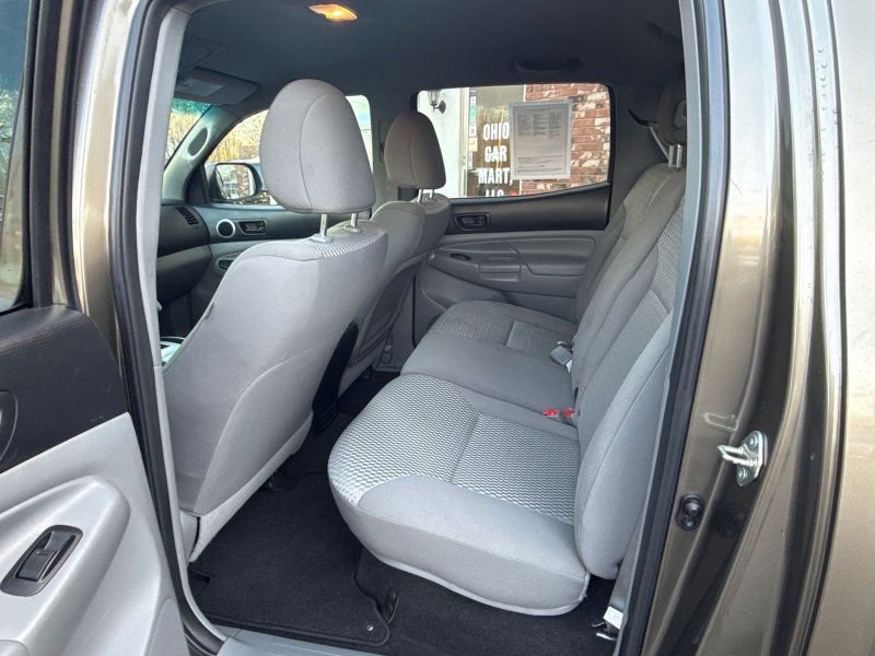 Used 2014 Toyota Tacoma 4x4 Double Cab image 14