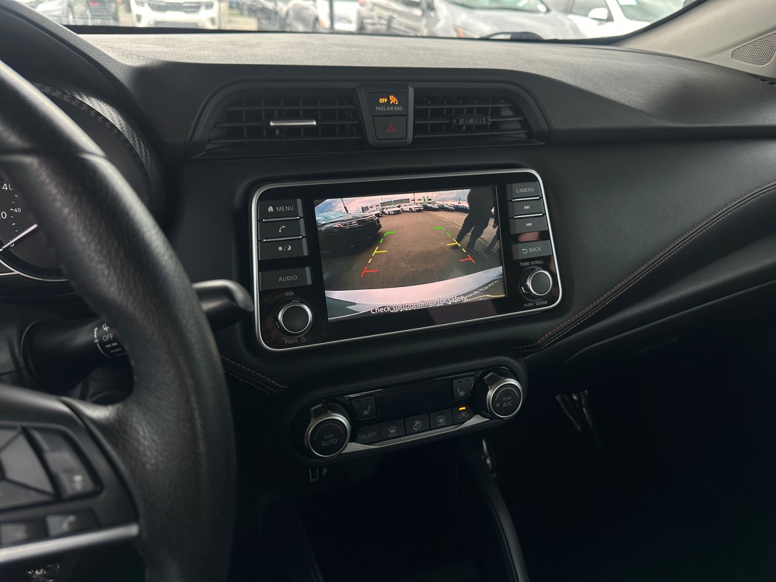 Used 2022 Nissan Versa SR w/ Convenience Package FWD image 22