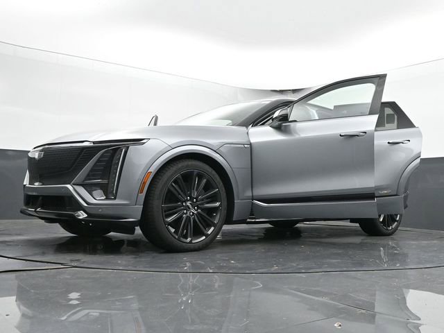 New 2026 Cadillac Lyriq V image 61