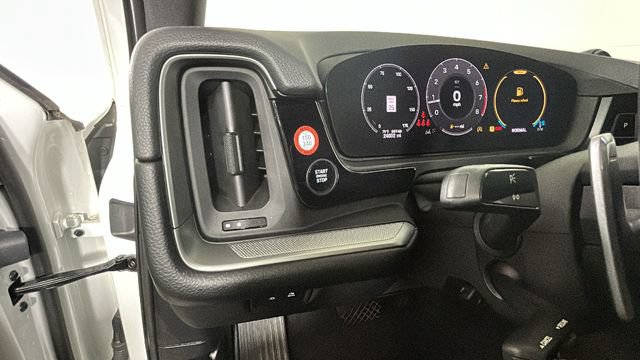 Used 2024 Porsche Cayenne AWD/4WD image 20