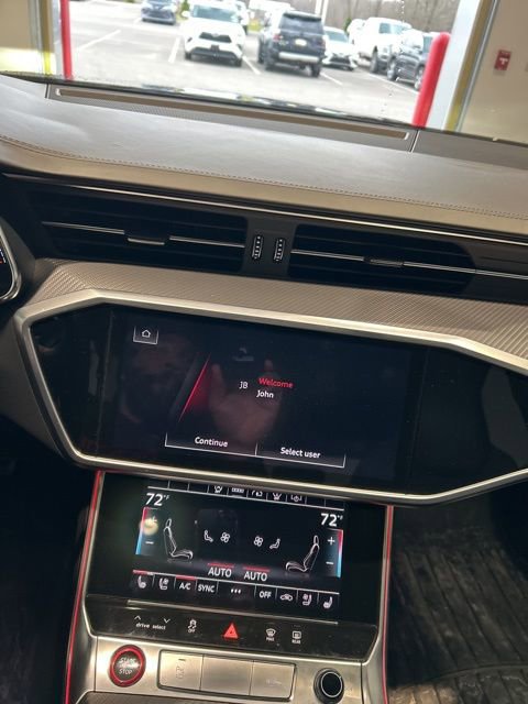 Used 2021 Audi RS 6 w/ Executive Package image 12