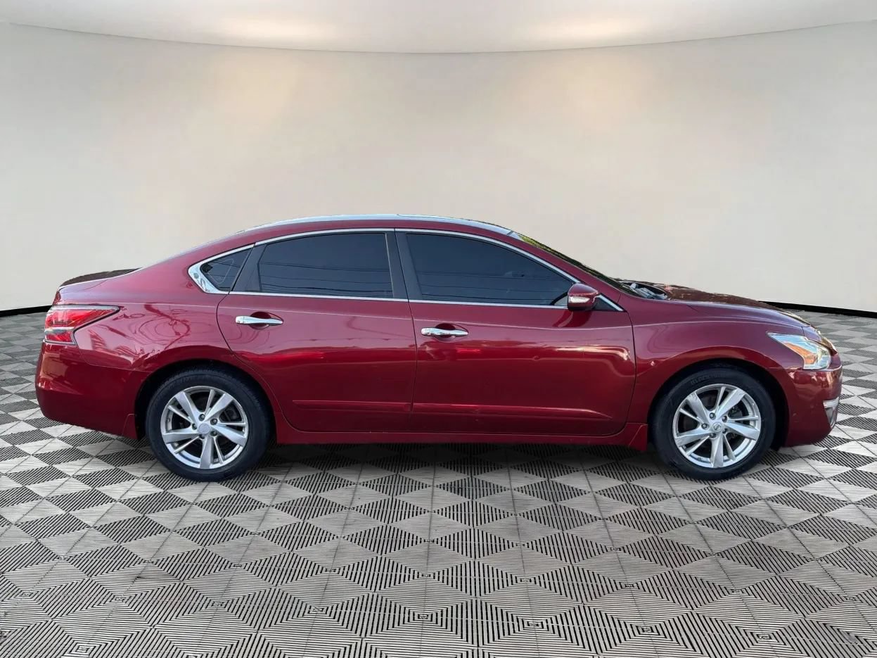 Used 2015 Nissan Altima 2.5 SL w/ Technology Package FWD image 8