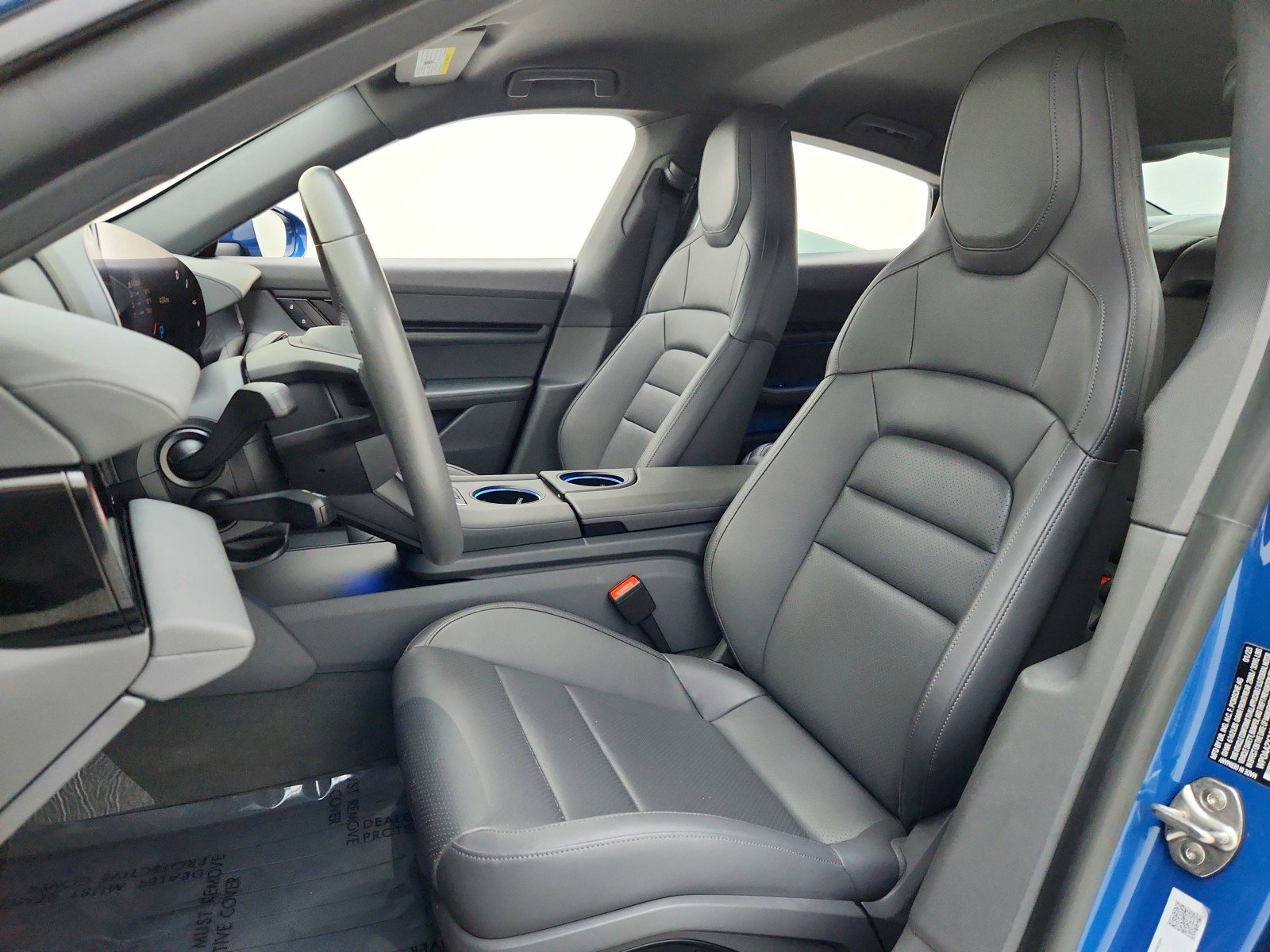 Used 2023 Porsche Taycan RWD image 17