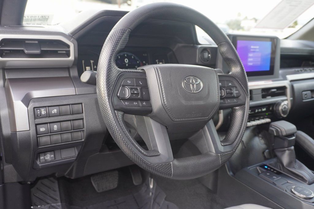 Certified 2025 Toyota Tacoma SR5 image 11