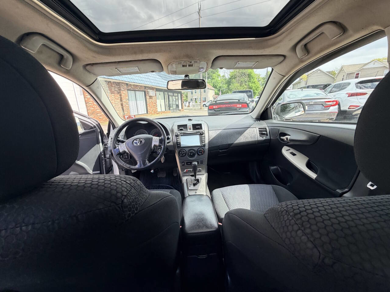 Used 2009 Toyota Corolla XRS image 39