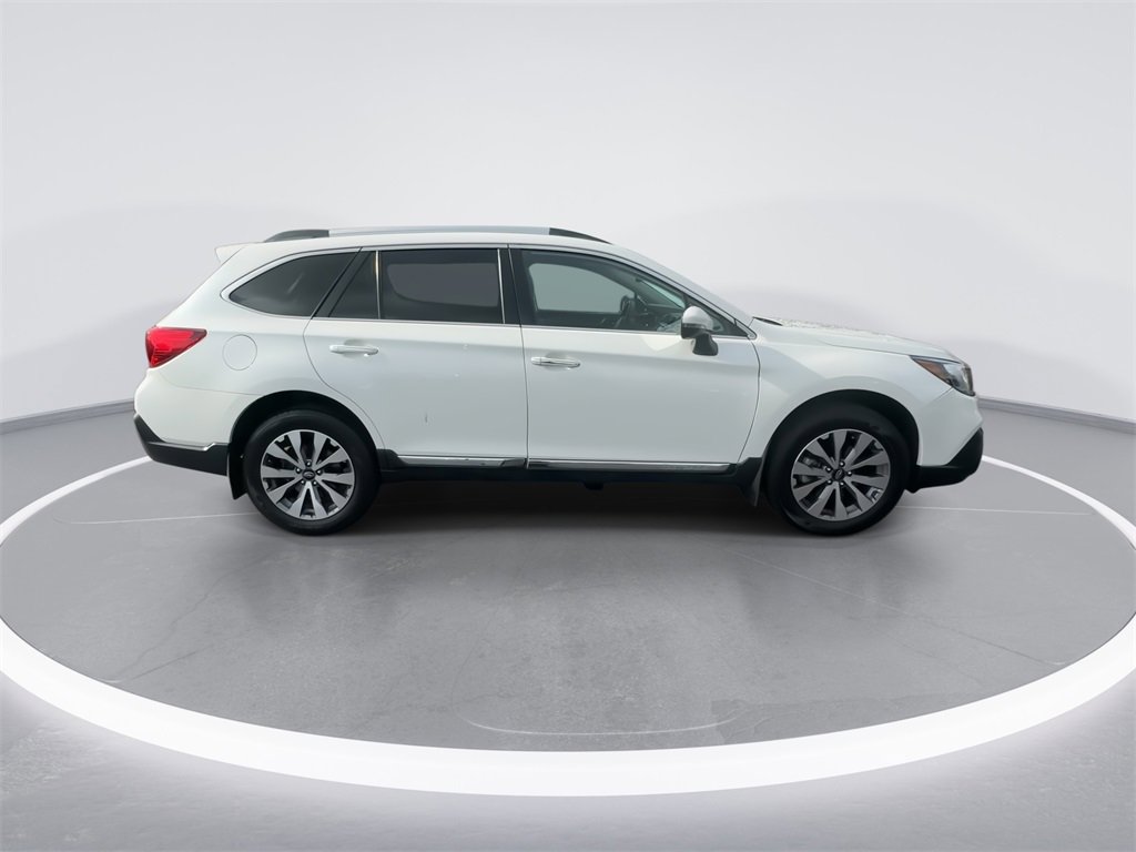 Used 2019 Subaru Outback 3.6R Touring image 9