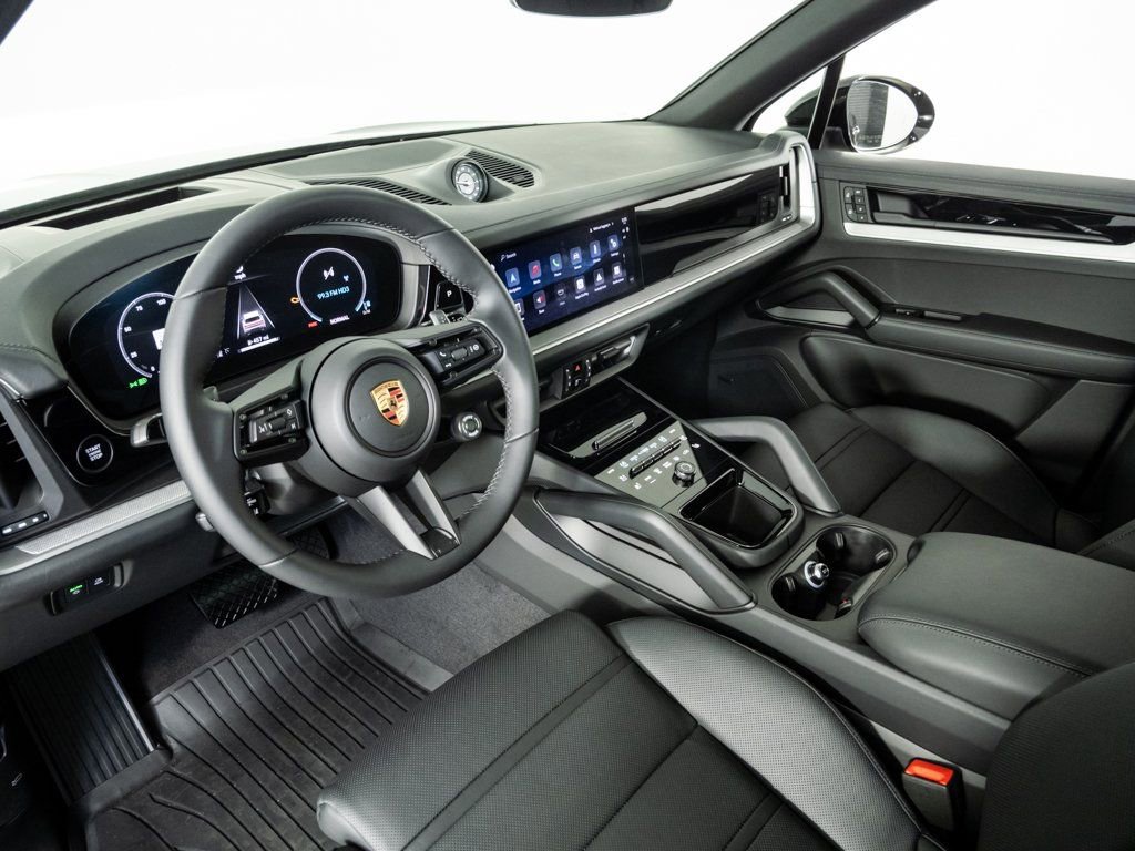 New 2026 Porsche Cayenne image 4