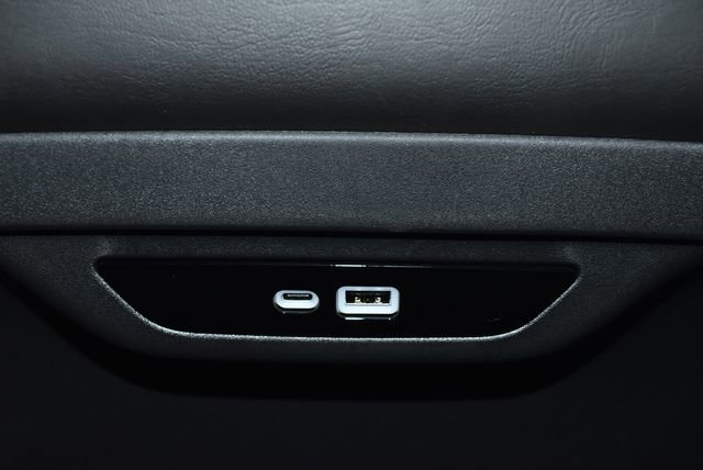 New 2026 Chrysler Pacifica Select w/ S Appearance Package image 30