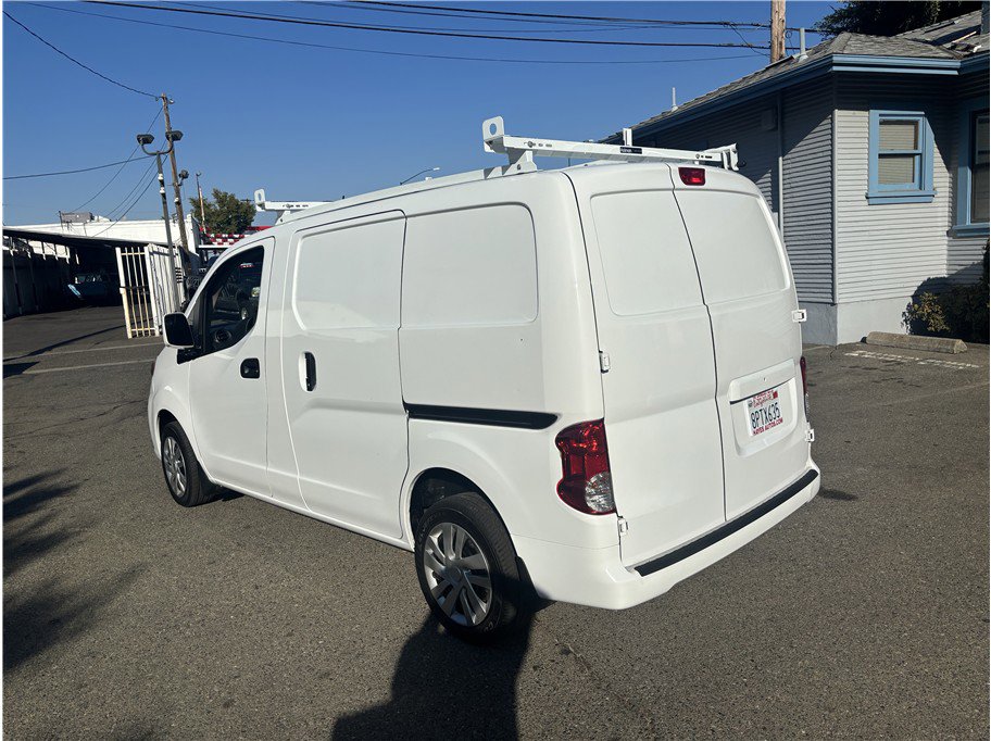 Used 2020 Nissan NV200 SV image 5