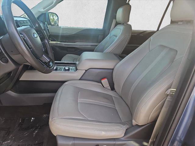 Used 2020 Ford Expedition Limited w/ Equipment Group 302A AWD/4WD image 18