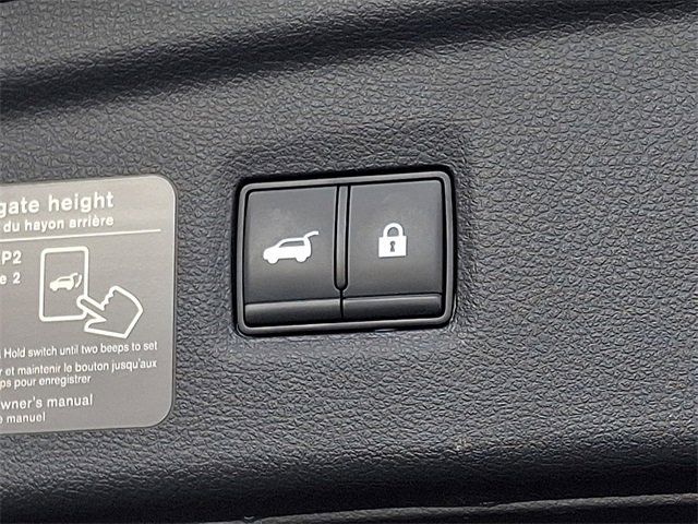 Used 2023 INFINITI QX50 Luxe image 32