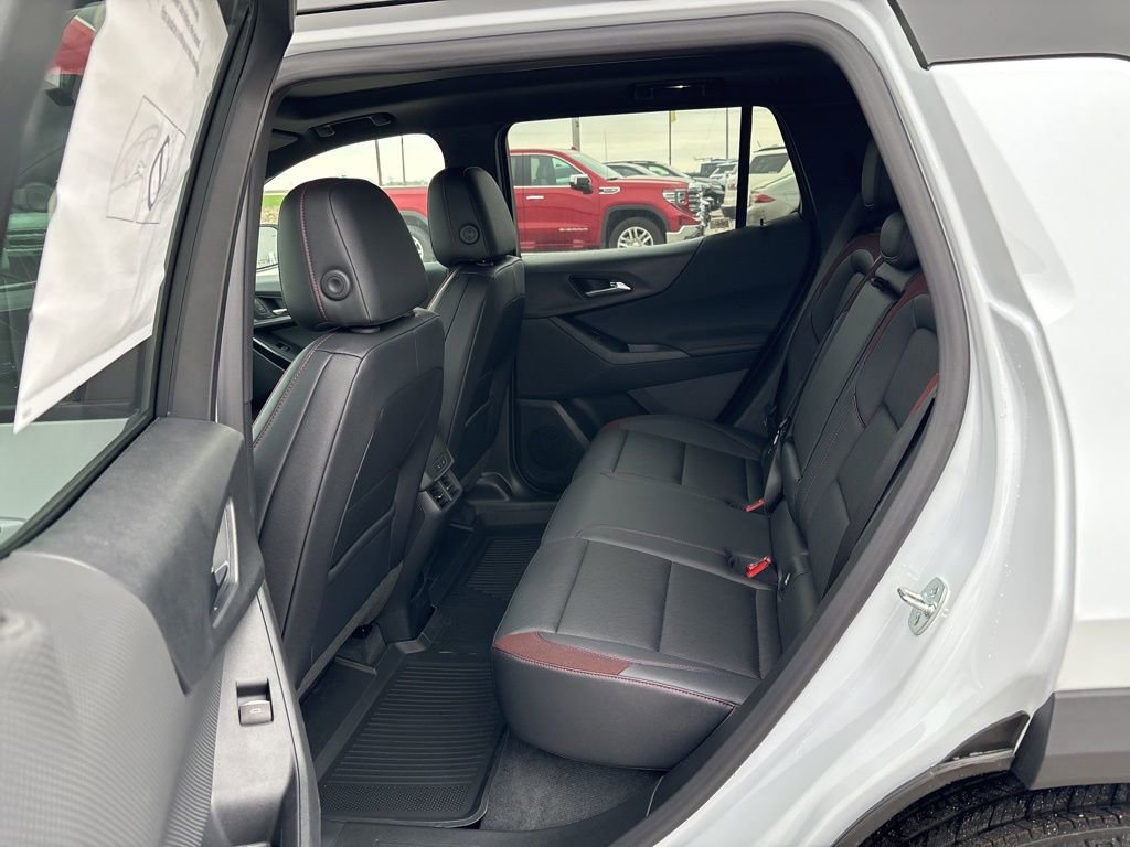 New 2026 Chevrolet Equinox RS image 24
