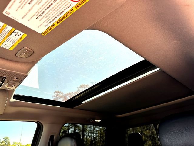 Used 2018 Ford F350 Lariat w/ Lariat Ultimate Package image 18