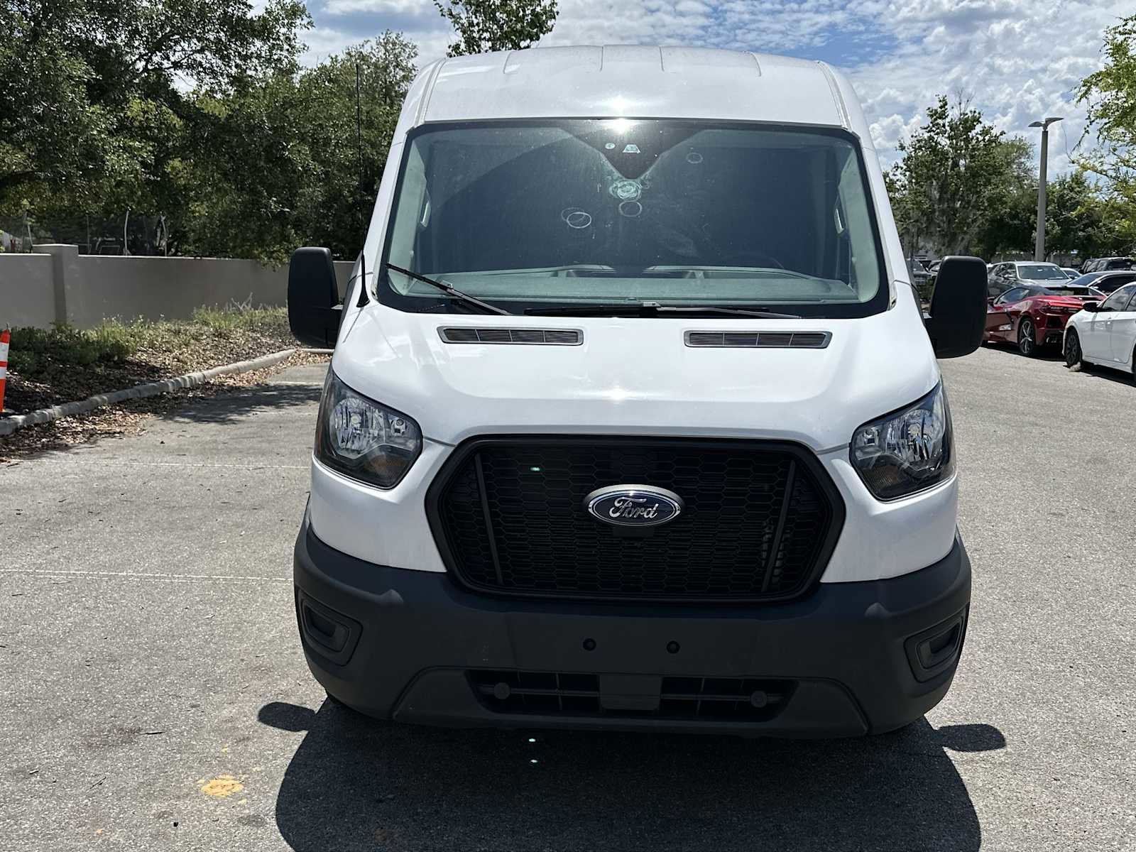 Used 2023 Ford Transit 250 Medium Roof AWD w/ Load Area Protection Package image 9
