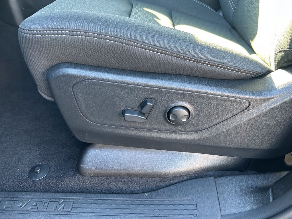 New 2026 RAM 1500 Big Horn w/ Night Edition AWD/4WD image 23