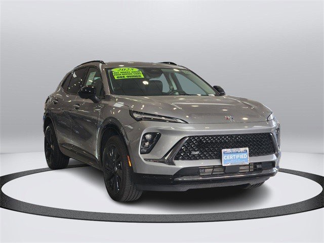 Certified 2025 Buick Envision Sport Touring image 5