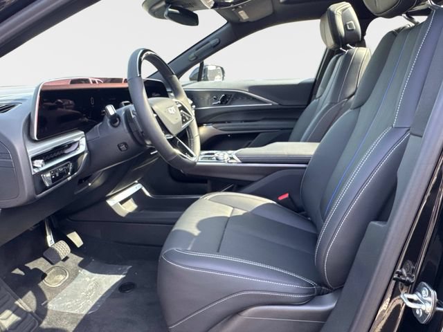 New 2026 Cadillac Lyriq Sport AWD/4WD image 18