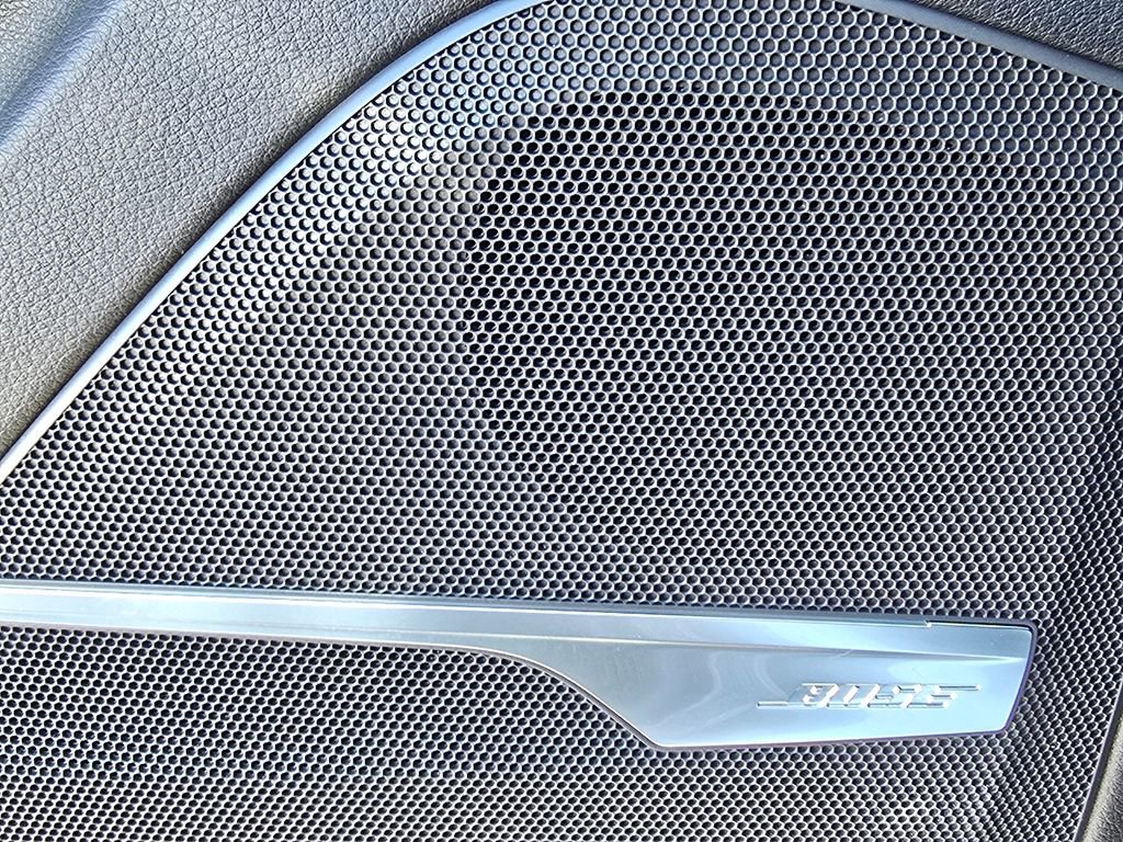 Used 2017 Audi Q7 3.0T Prestige image 24