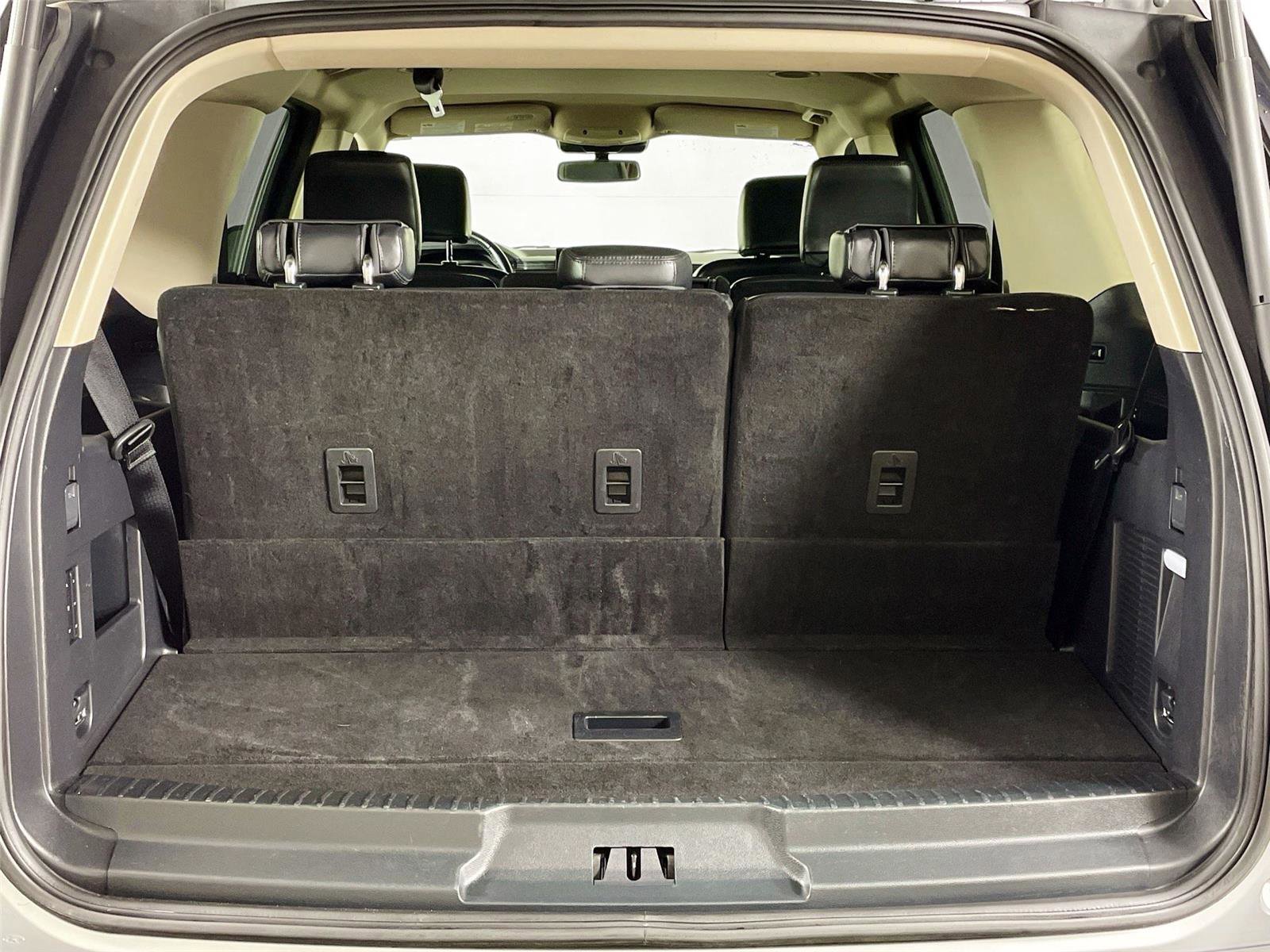 Used 2024 Ford Expedition XLT image 25