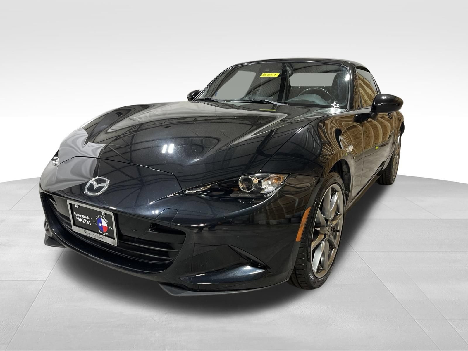 Certified 2022 MAZDA MX-5 Miata RF Grand Touring RWD image 1