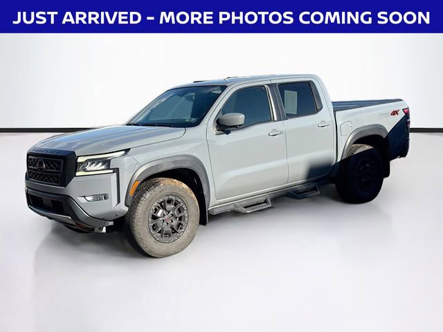 Used 2022 Nissan Frontier PRO-4X w/ Pro-4X Premium Package image 3