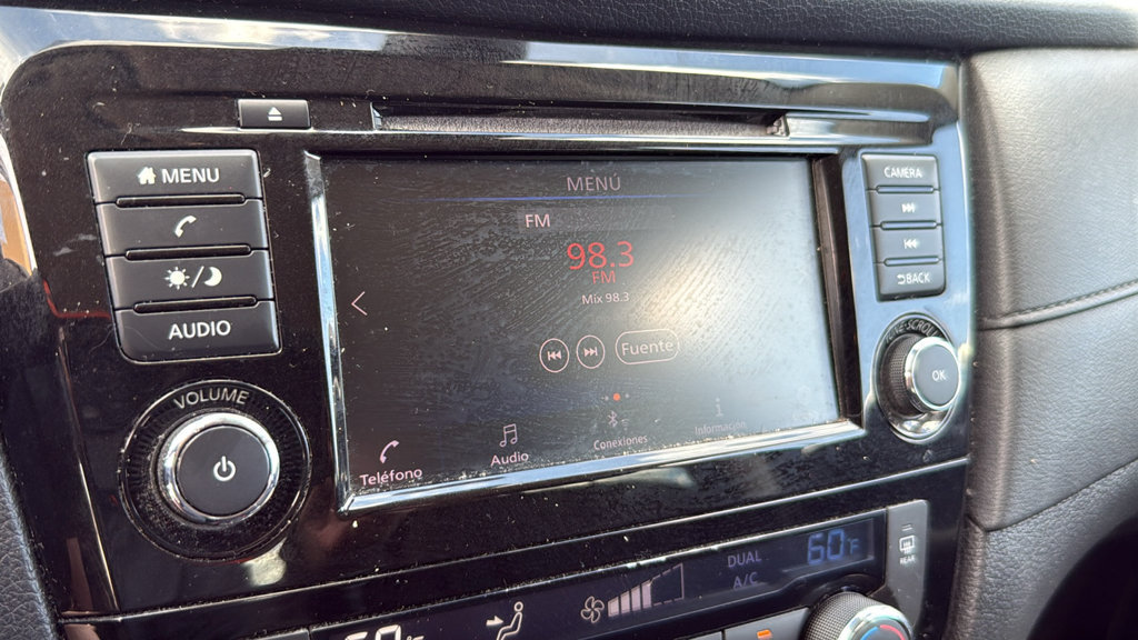Used 2019 Nissan Rogue SV FWD image 32
