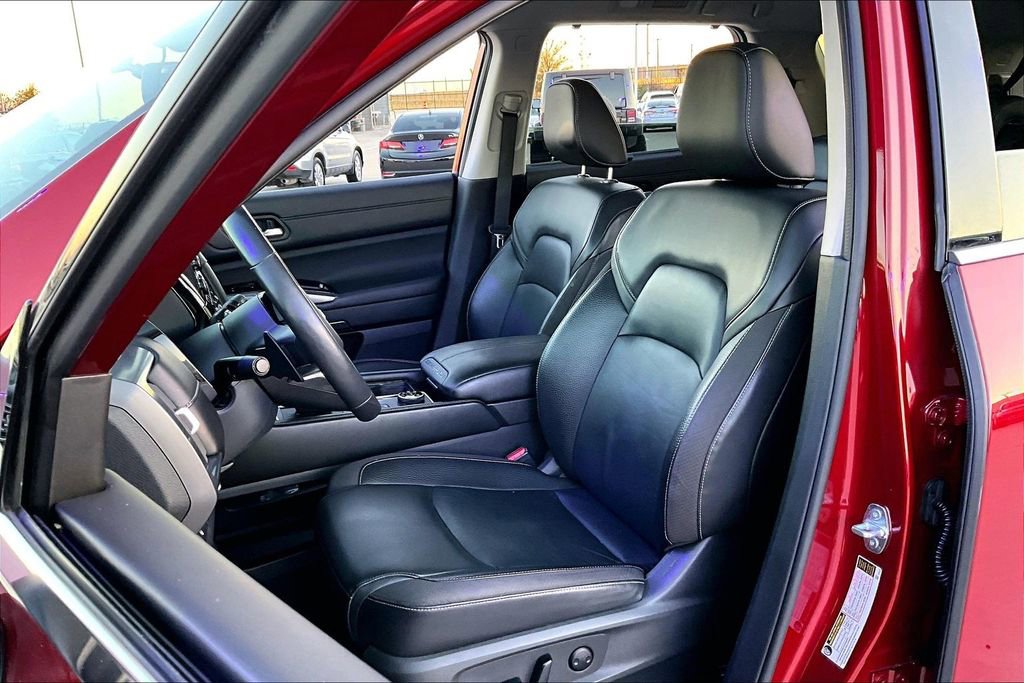 Used 2022 Nissan Pathfinder SL image 30