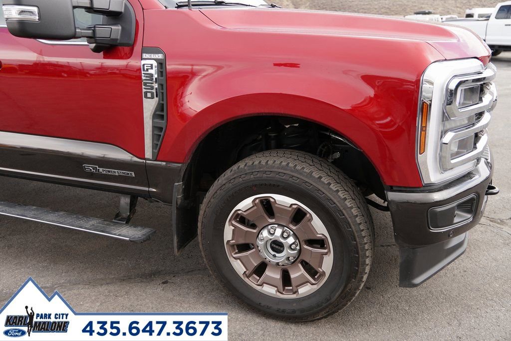 Used 2025 Ford F350 King Ranch image 9
