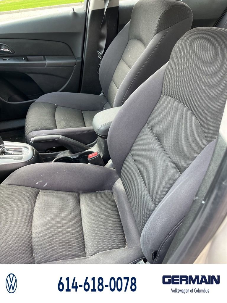 Used 2015 Chevrolet Cruze LT image 21