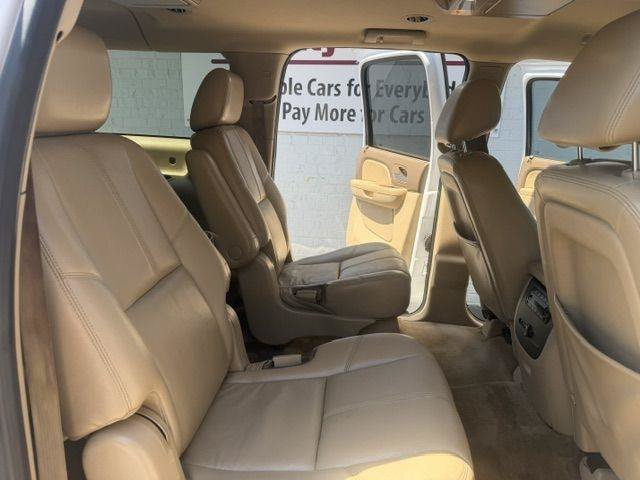 Used 2012 Chevrolet Suburban LT w/ All-Star Edition RWD image 11