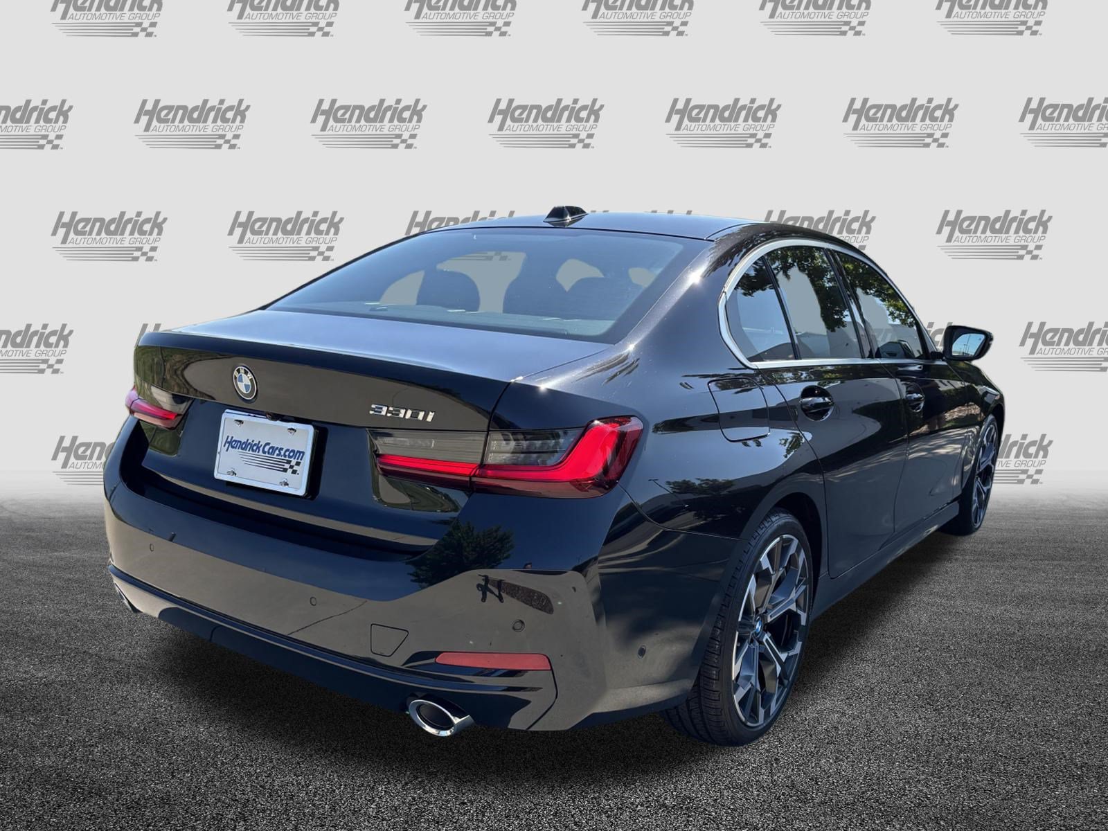 Certified 2025 BMW 330i Sedan RWD image 10
