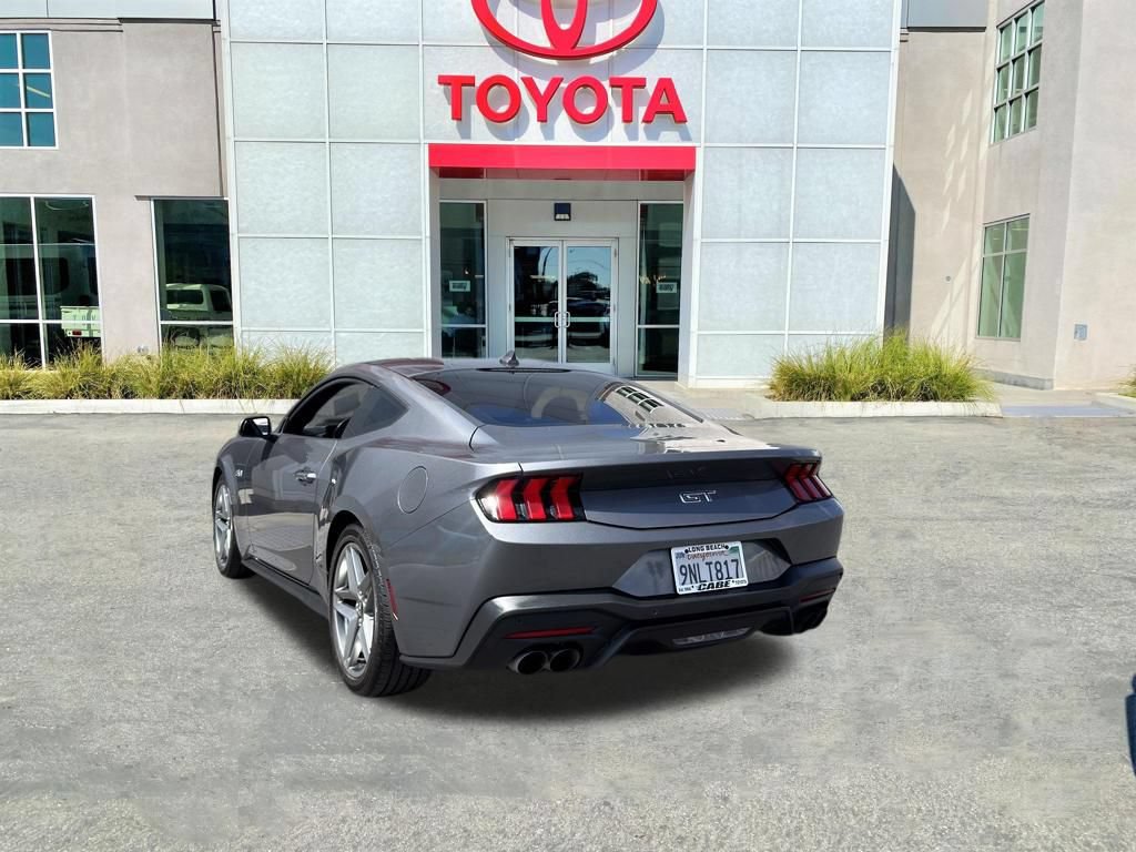 Used 2024 Ford Mustang GT RWD image 5