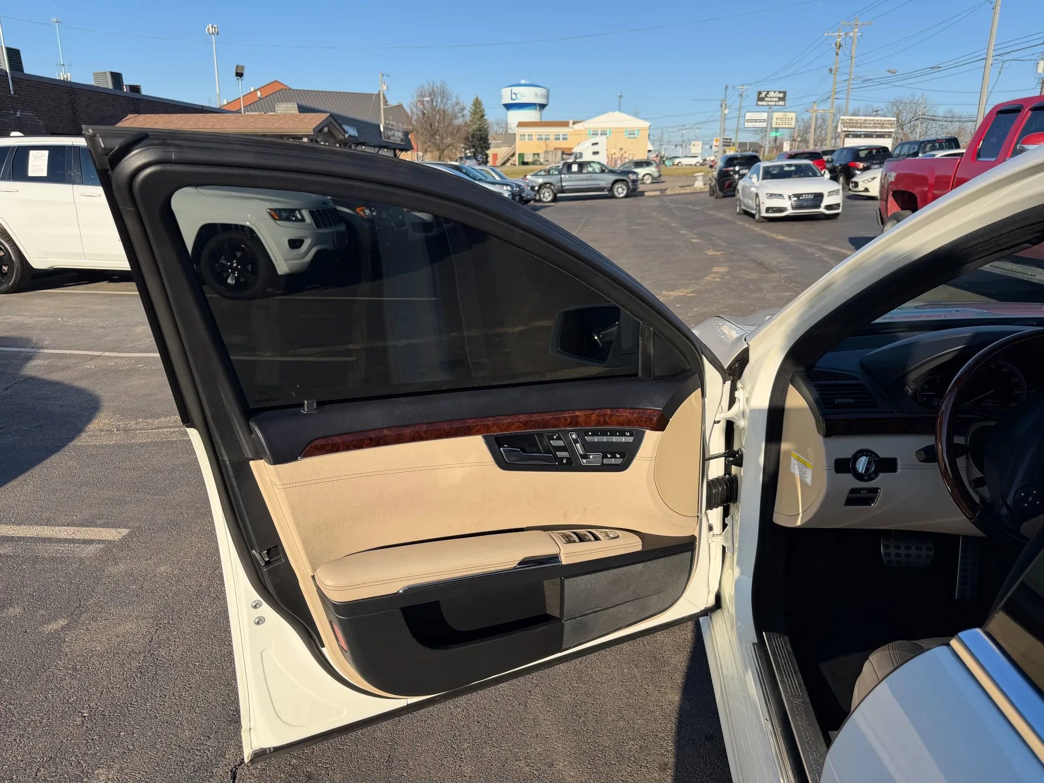 Used 2013 Mercedes-Benz S 550 image 33