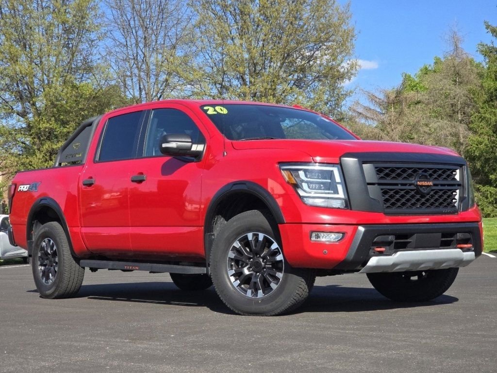 Used 2020 Nissan Titan PRO-4X w/ Pro-4x Convenience Package AWD/4WD image 2