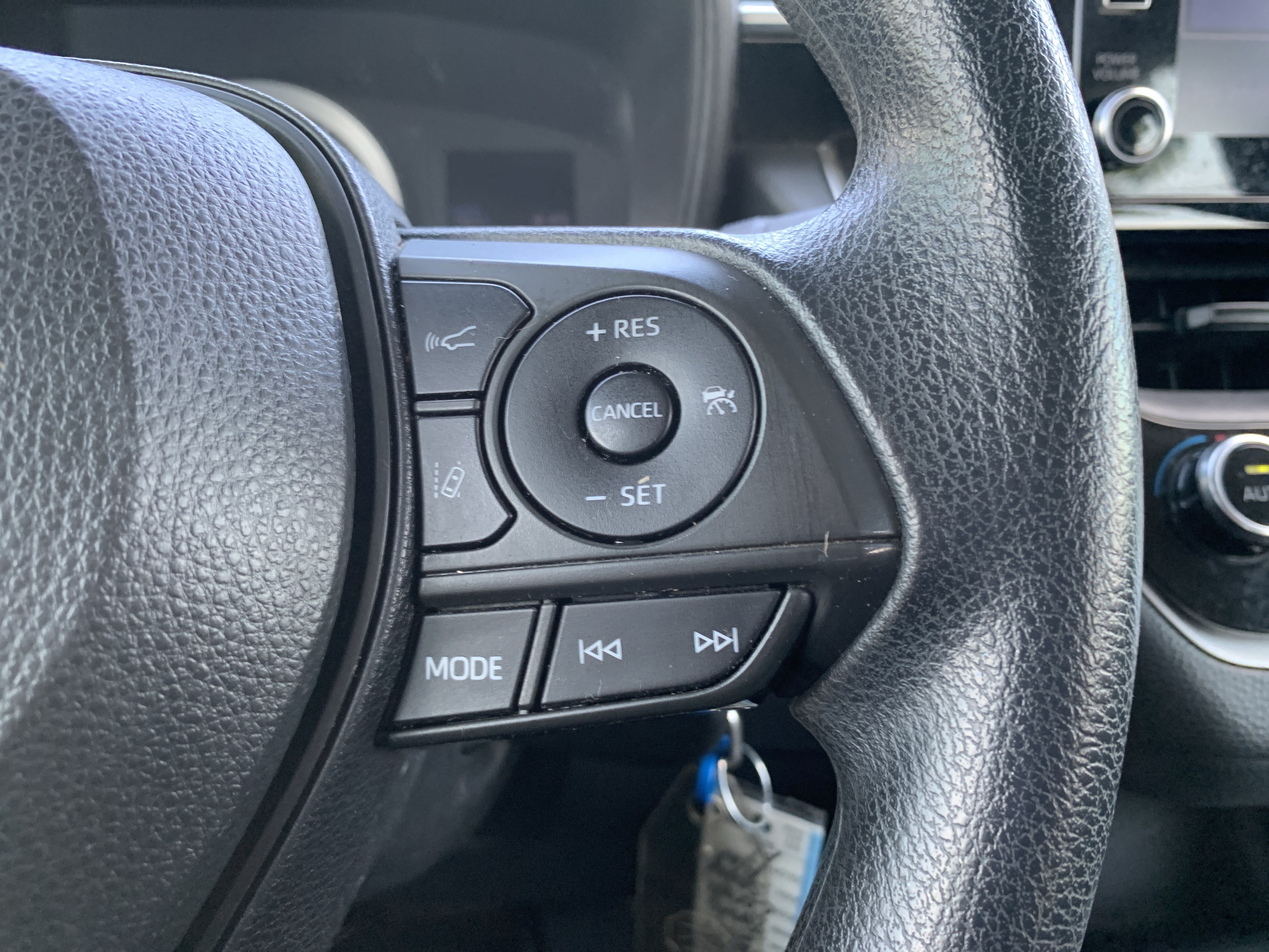 Used 2021 Toyota Corolla LE FWD image 20