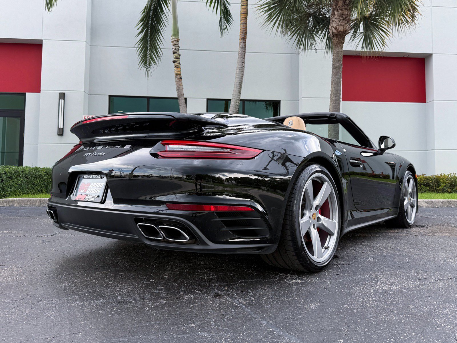 Used 2019 Porsche 911 4 Cabriolet AWD/4WD image 21