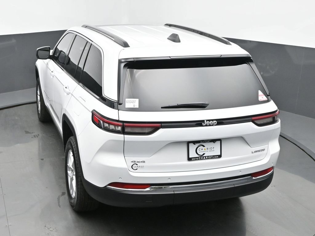 New 2025 Jeep Grand Cherokee Laredo X w/ Luxury Tech Group I image 39