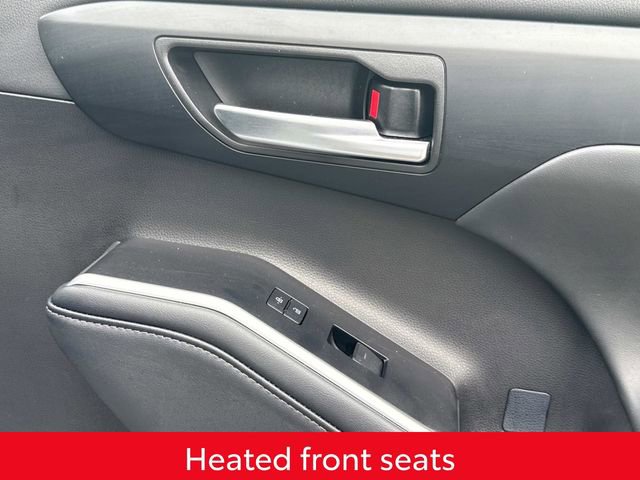 Used 2025 Toyota Highlander XLE image 21